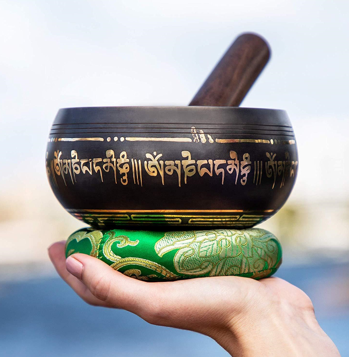 Are brass singing bowls better?