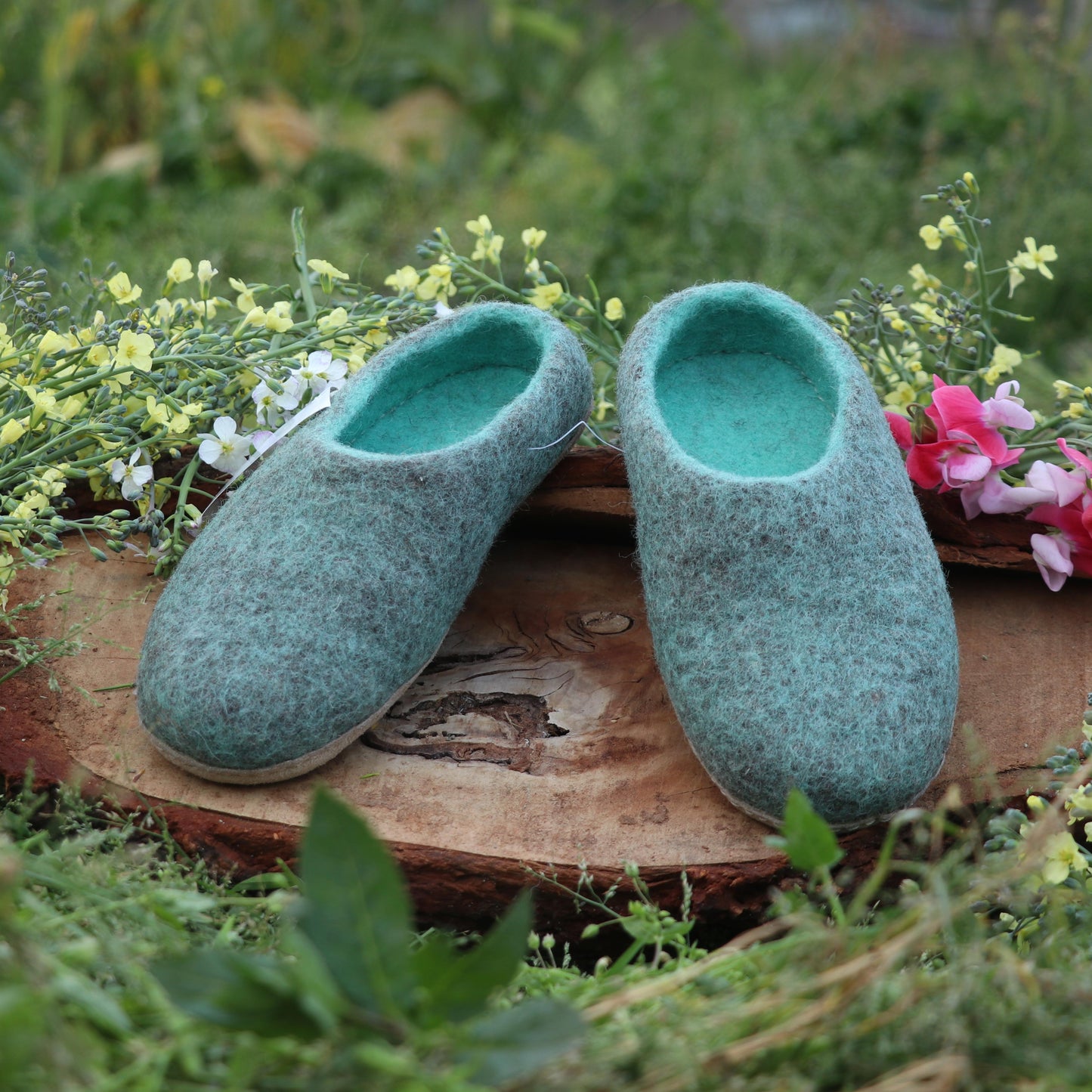 Plain Felt Slippers