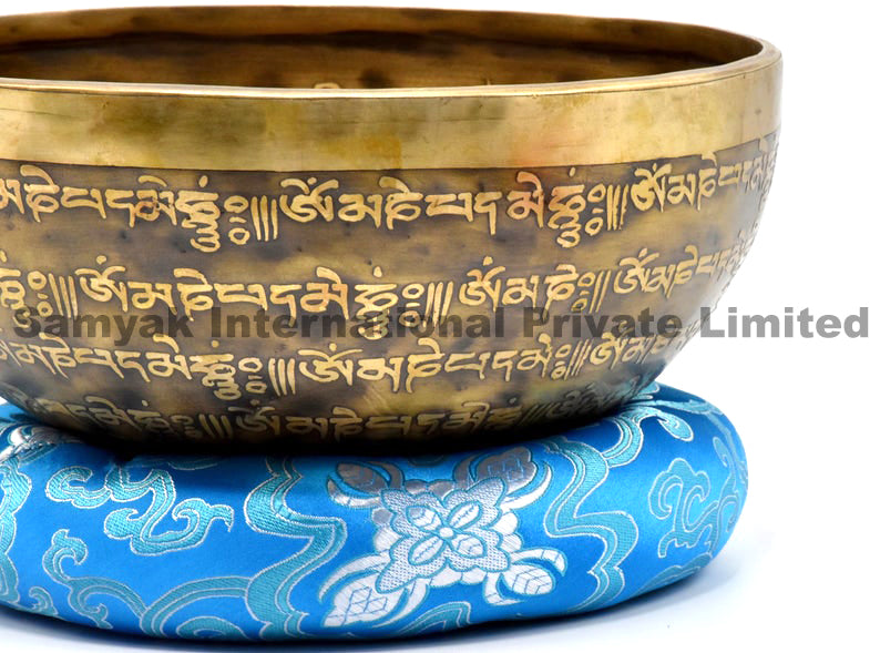 Handmade Tibetan Singing Bowl Set