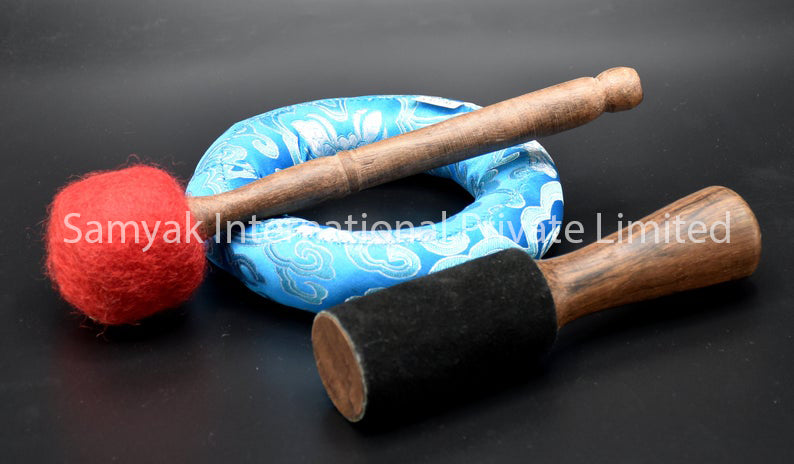 Handmade Moon TIbetan Singing Bowl for meditation| Sound Therapy