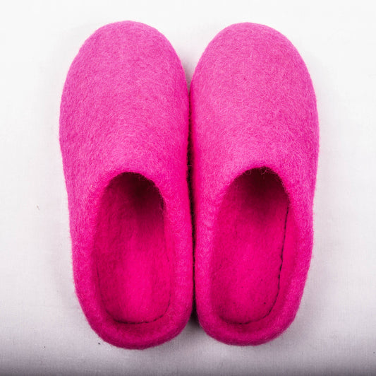 Pink Plain Felt Slippers