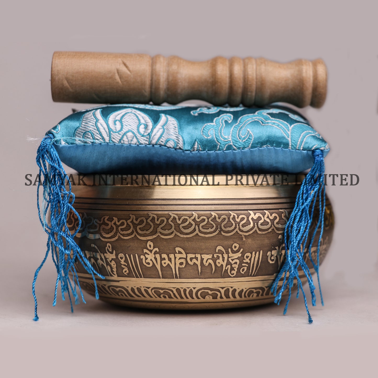 New Tibetan Singing Bowls Set for Yoga and Meditation