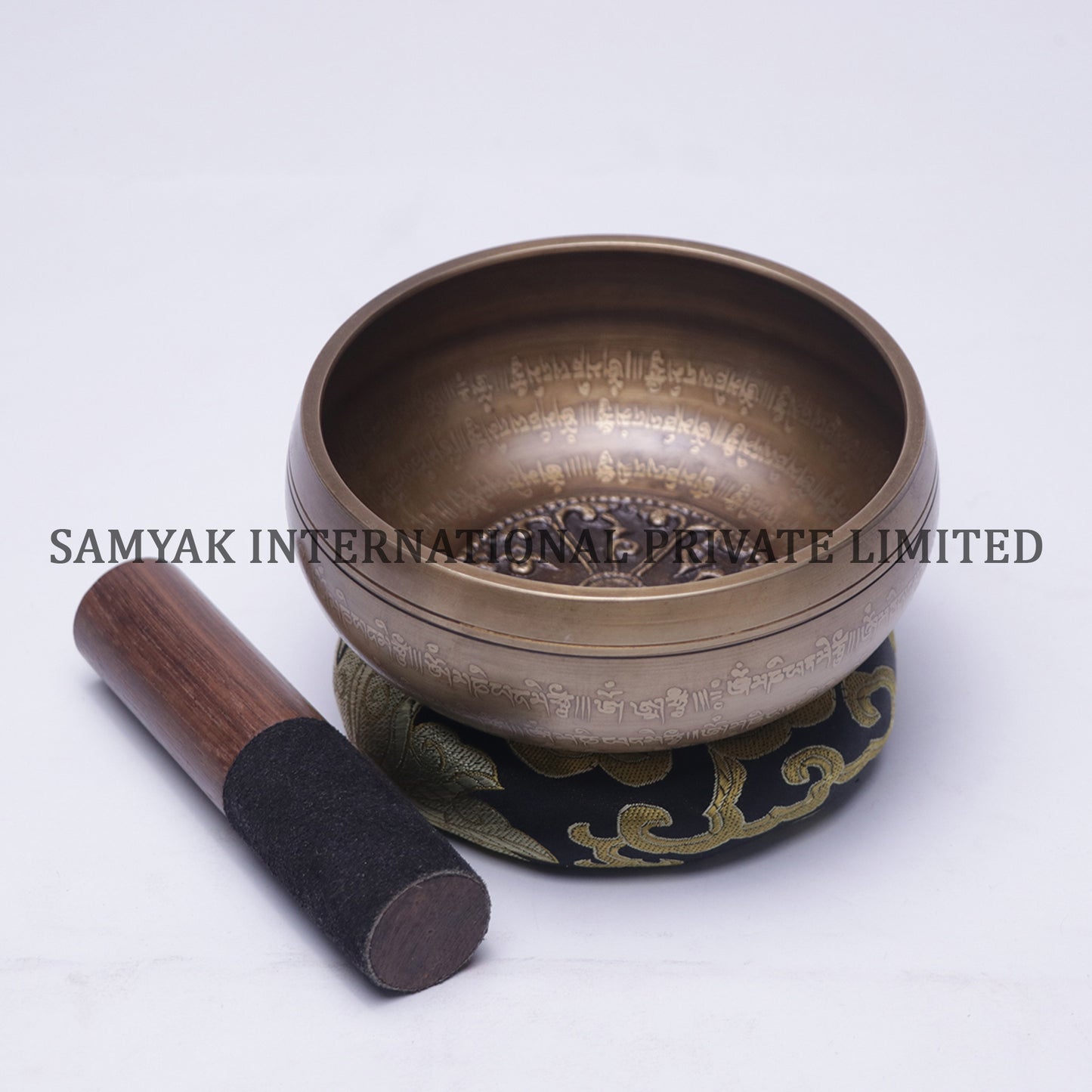 Om Mane Mantra Art Bajra Dice Singing Bowl